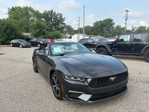 Used 2024 Ford Mustang Premium RWD image 15