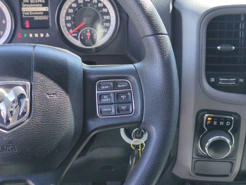 Used 2018 RAM 1500 Express RWD image 19