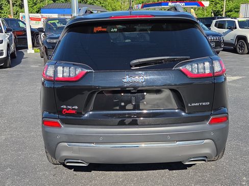 Used 2021 Jeep Cherokee Limited w/ Elite Package AWD/4WD image 5