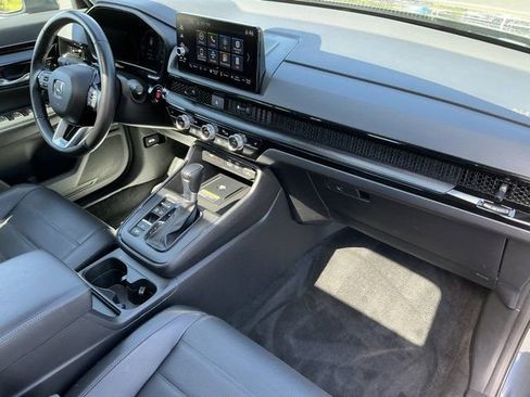 Used 2025 Honda CR-V EX-L image 19