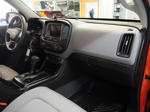 Used 2021 Chevrolet Colorado W/T w/ Custom Special Edition AWD/4WD image 11