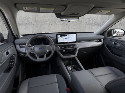 New 2026 Ford Explorer Active w/ Active Comfort Package image 9
