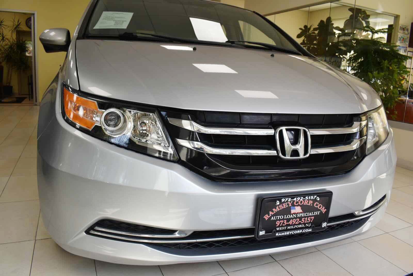 Used 2015 Honda Odyssey EX image 59