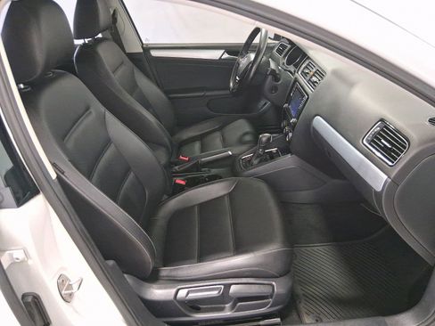 Used 2018 Volkswagen Jetta SEL FWD image 17