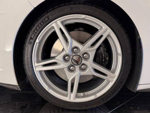 Used 2023 Chevrolet Corvette 3LT w/ Z51 Performance Package image 28
