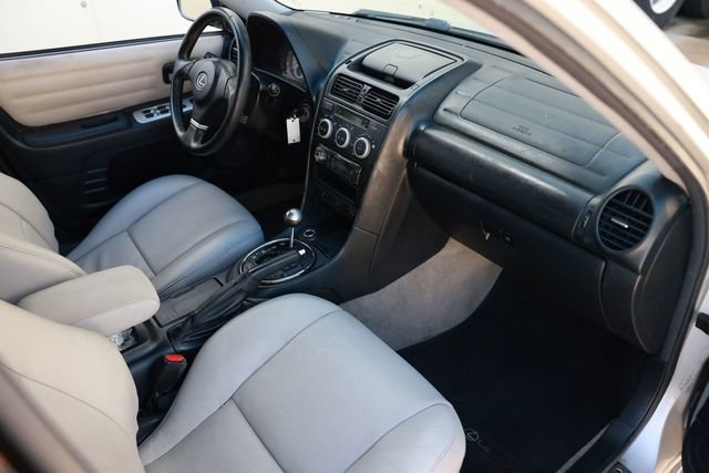 Used 2004 Lexus IS 300 RWD image 21