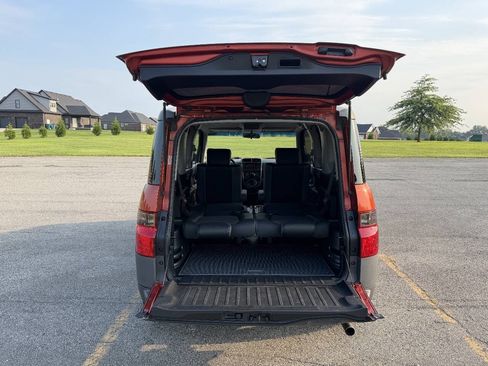 Used 2005 Honda Element EX image 10