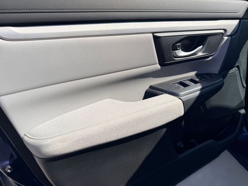 Used 2019 Honda CR-V LX image 10