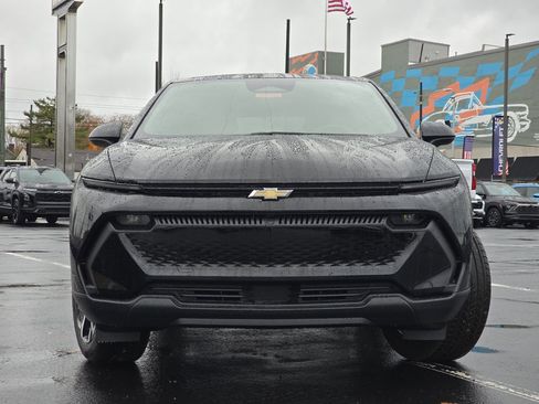 New 2026 Chevrolet Equinox EV LT image 8