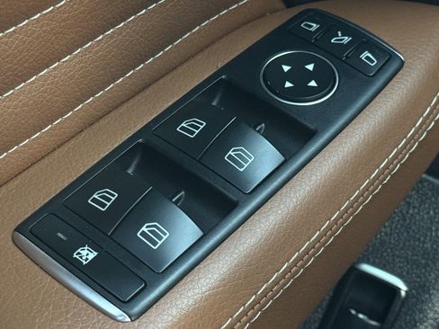 Used 2019 Mercedes-Benz GLE 43 AMG GLE 43 AMG image 31