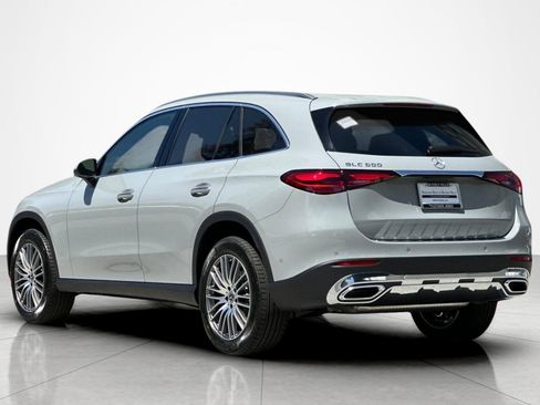New 2026 Mercedes-Benz GLC 300 image 3