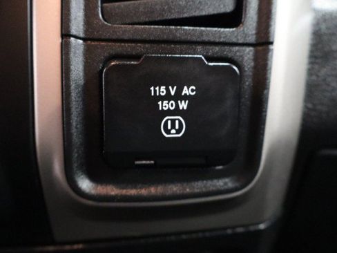 Used 2015 RAM 3500 SLT AWD/4WD image 39
