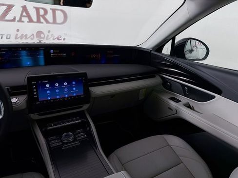 New 2026 Lincoln Nautilus Premier w/ Equipment Group 102A image 25