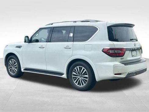 Used 2023 Nissan Armada SL w/ Cargo Package RWD image 4