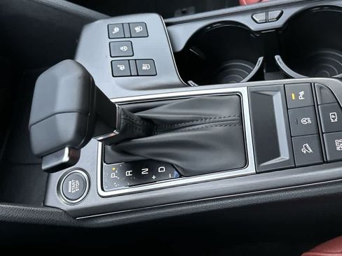 Certified 2026 Kia Sportage SX FWD image 21