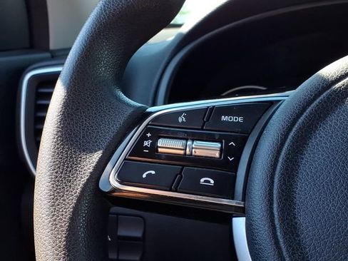 Used 2022 Kia Sportage LX FWD image 21