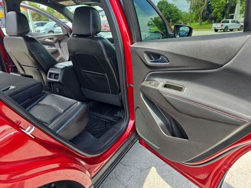 Used 2024 Chevrolet Equinox RS w/ RS Leather Package FWD image 32