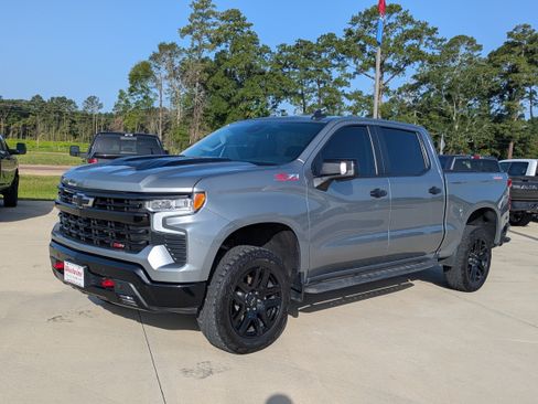 Used 2024 Chevrolet Silverado 1500 LT Trail Boss AWD/4WD image 1