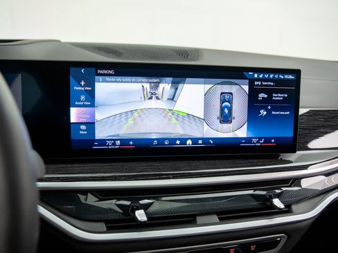 Certified 2025 BMW X5 xDrive50e w/ M Sport Package image 28