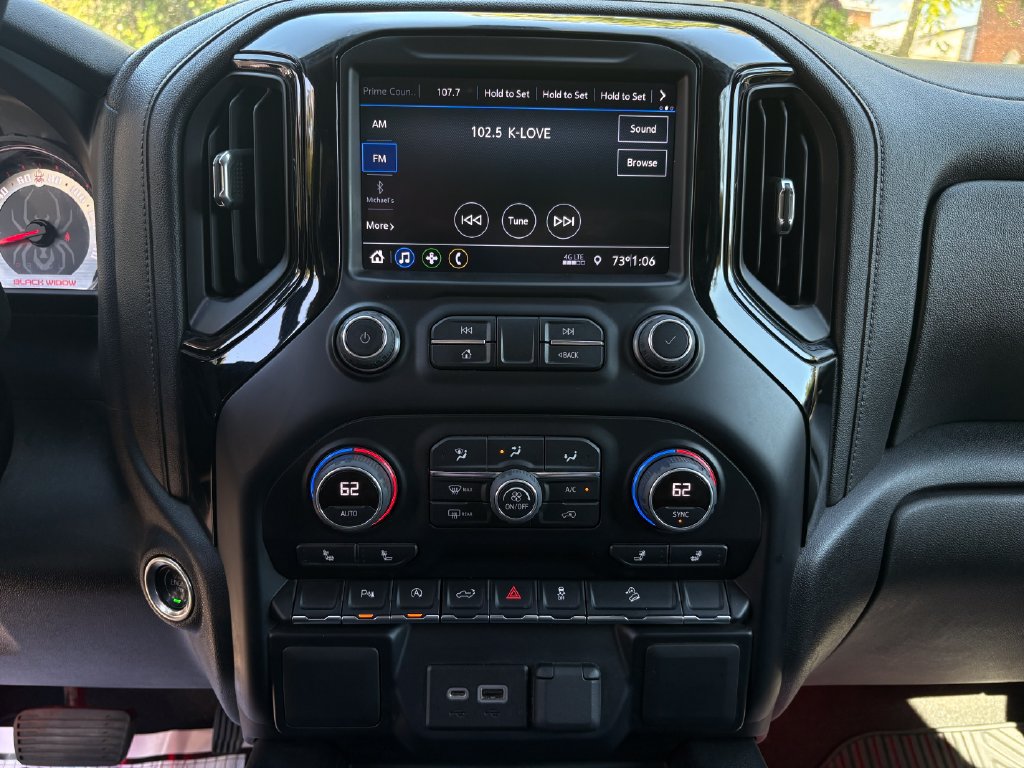 Used 2022 Chevrolet Silverado 1500 RST w/ Safety Package AWD/4WD image 23