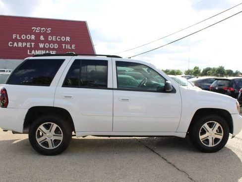 Used 2007 Chevrolet TrailBlazer LT RWD image 2