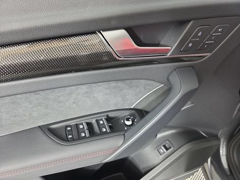 Used 2025 Audi SQ5 Premium Plus AWD/4WD image 14
