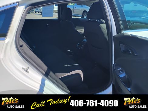 Used 2025 Chevrolet Malibu LT FWD image 13