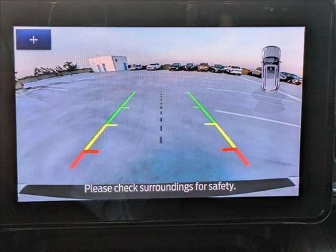 Used 2022 Ford Explorer XLT w/ Equipment Group 202A RWD image 14