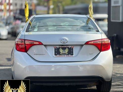 Used 2017 Toyota Corolla LE image 5