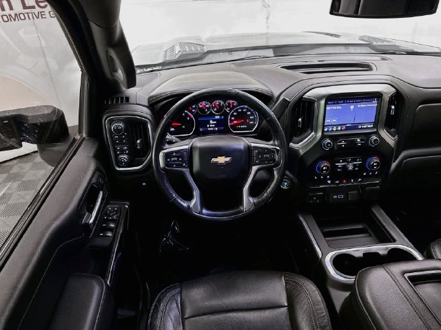 Used 2020 Chevrolet Silverado 2500 LTZ w/ LTZ Convenience Package AWD/4WD image 21