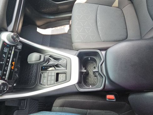 Certified 2025 Toyota RAV4 XLE AWD/4WD image 20