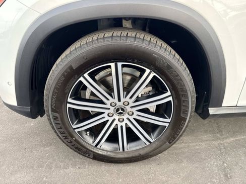 Certified 2025 Mercedes-Benz GLE 350 4MATIC image 10