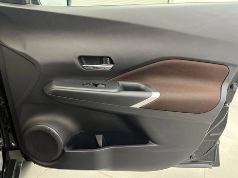 Used 2024 Nissan Kicks SR FWD image 25