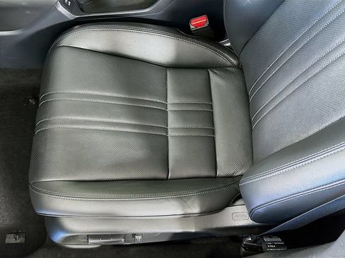 Used 2024 Honda HR-V EX-L image 28
