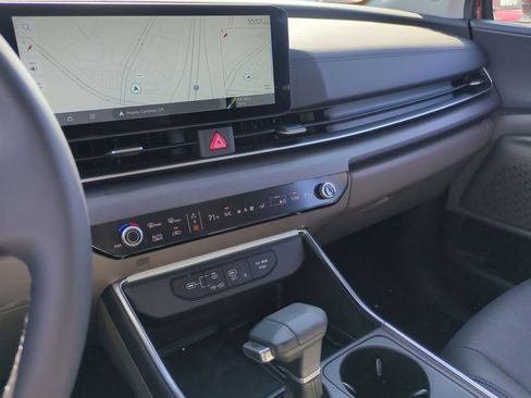 New 2026 Kia Carnival EX image 12