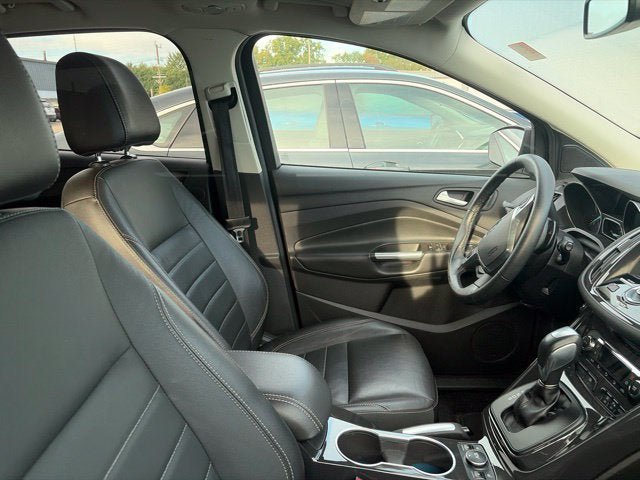 Used 2014 Ford Escape Titanium w/ Equipment Group 401A FWD image 14