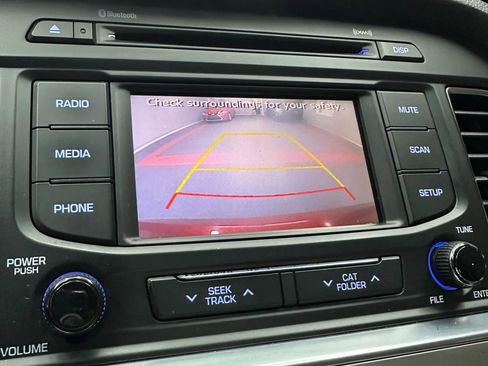 Used 2015 Hyundai Sonata Sport image 16