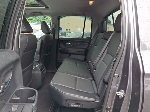Used 2023 Honda Ridgeline RTL image 10