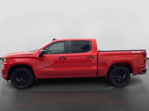 Used 2019 Chevrolet Silverado 1500 Custom w/ Custom Value Package AWD/4WD image 8