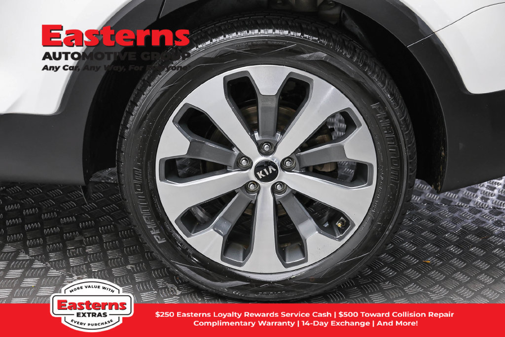 Used 2020 Kia Telluride S w/ S 8 Passenger Seating Package AWD/4WD image 9