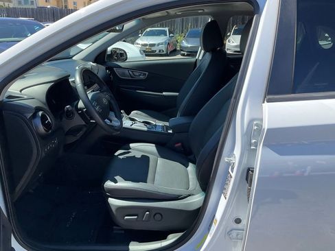 Used 2019 Hyundai Kona Ultimate image 13