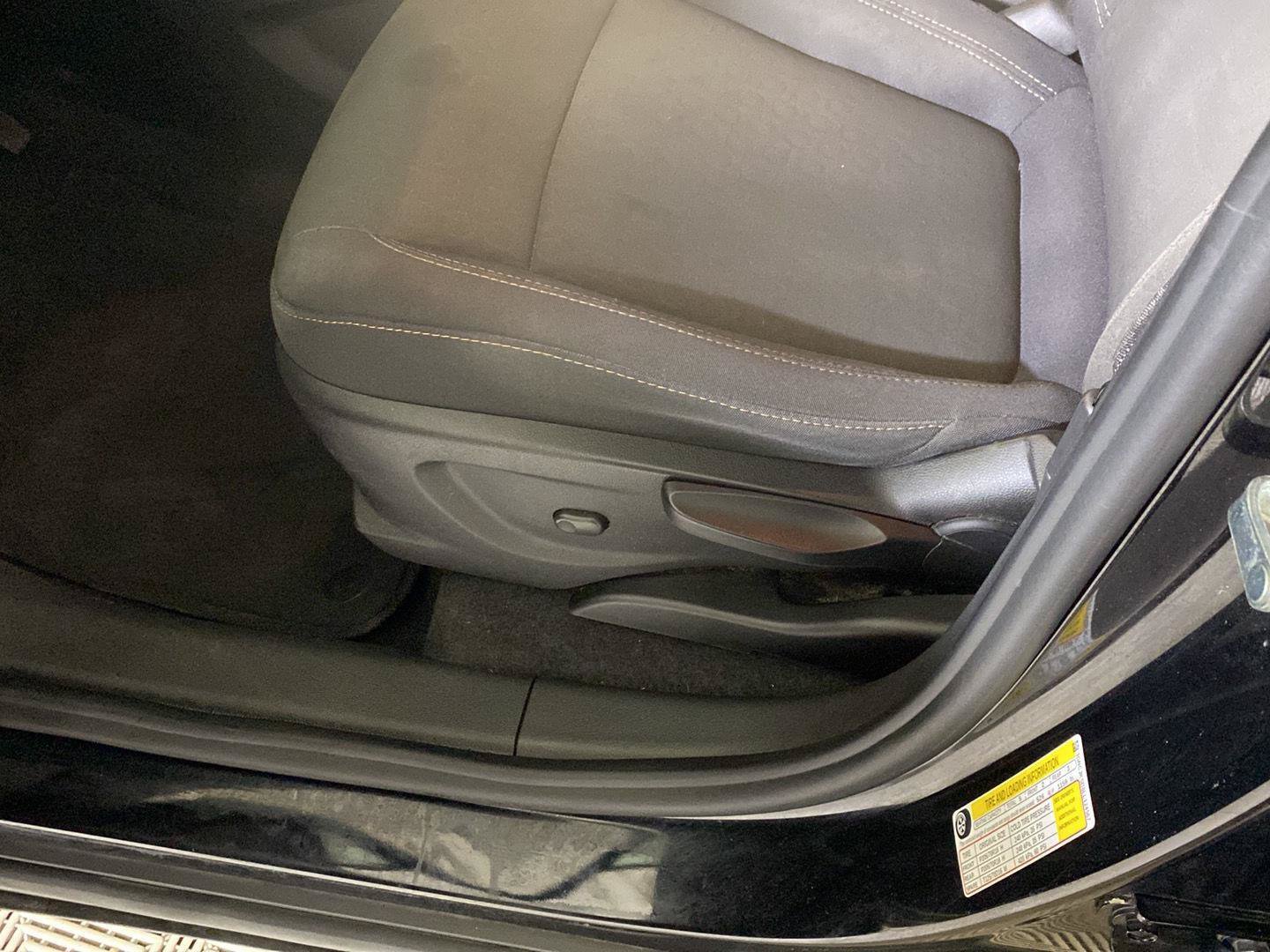 Used 2020 Chevrolet Trax LS w/ Tint and Cruise Package FWD image 21