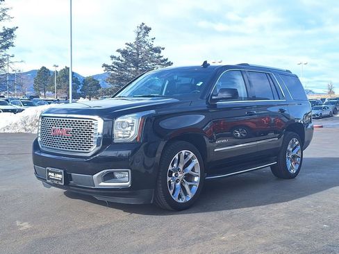 Used 2017 GMC Yukon Denali w/ Open Road Package image 7