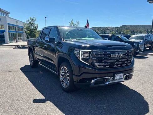 New 2025 GMC Sierra 1500 Denali Ultimate AWD/4WD image 9