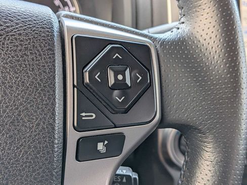 Used 2020 Toyota 4Runner Limited AWD/4WD image 24