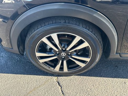 Used 2018 Nissan Kicks SR w/ Exterior Package image 12
