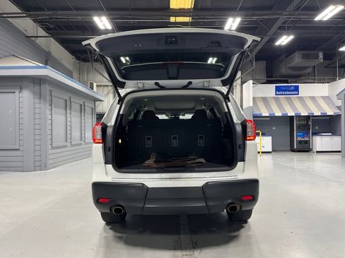Used 2020 Subaru Ascent Touring w/ Popular Package #2A AWD/4WD image 9