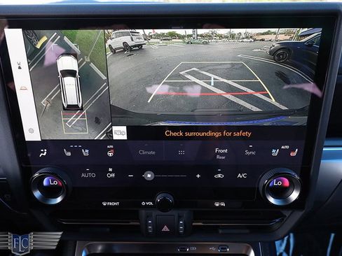 Used 2026 Lexus GX 550 image 34