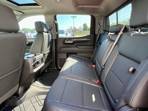 New 2025 Chevrolet Silverado 1500 LTZ w/ LTZ Premium Package image 26