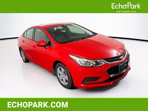 Used 2017 Chevrolet Cruze LS image 1